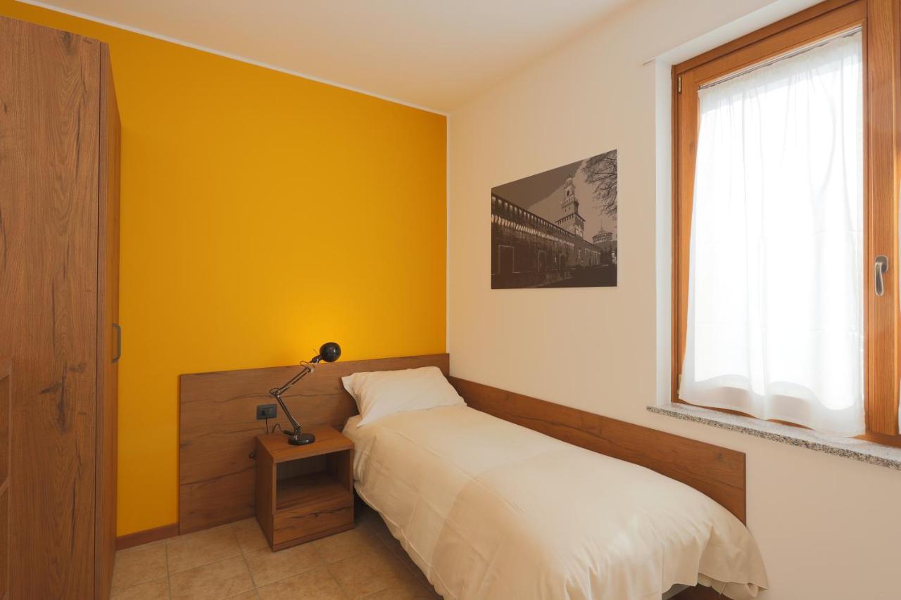 Corte Milano Rozzano Exteriör bild