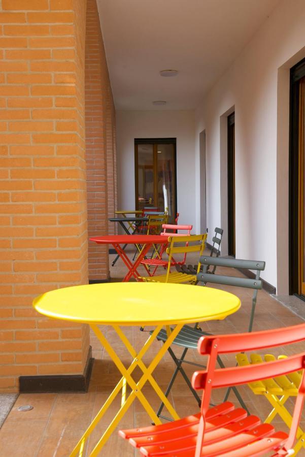 Corte Milano Rozzano Exteriör bild